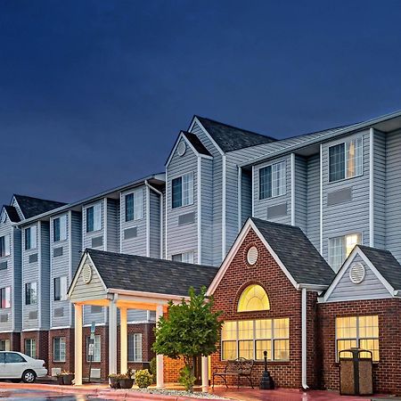 Microtel Inn & Suites By Wyndham Statesville Eksteriør bilde