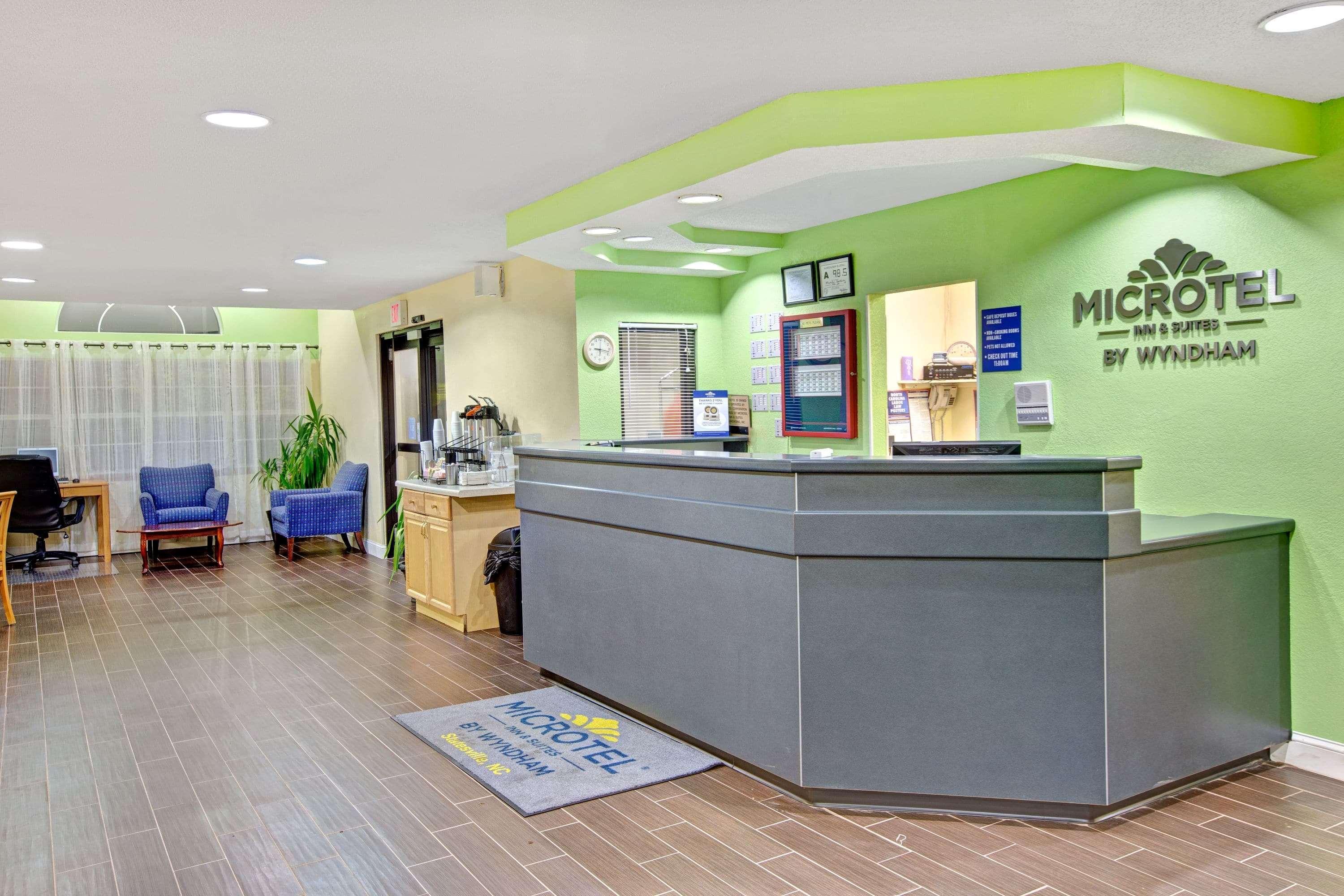 Microtel Inn & Suites By Wyndham Statesville Eksteriør bilde