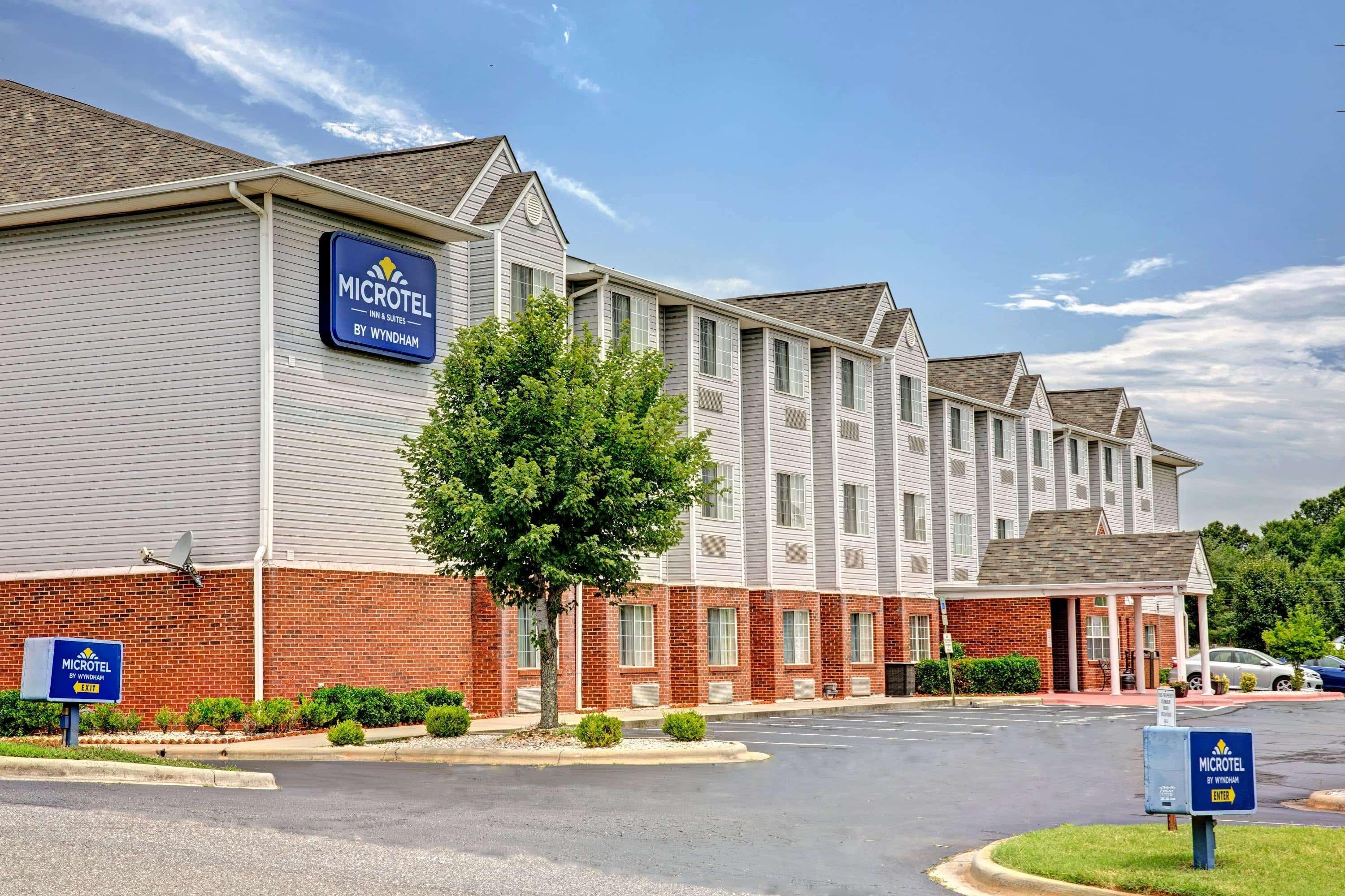 Microtel Inn & Suites By Wyndham Statesville Eksteriør bilde