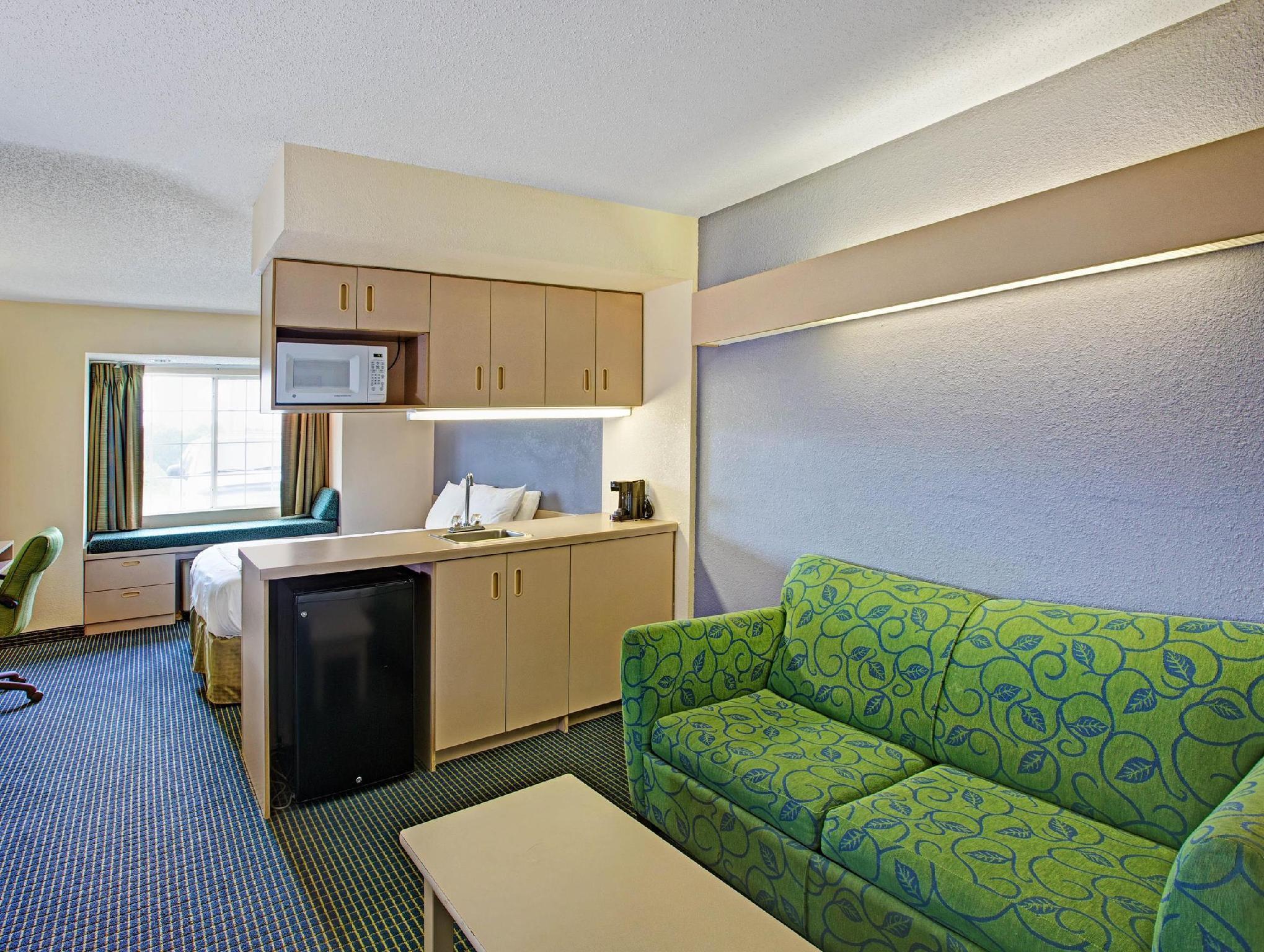 Microtel Inn & Suites By Wyndham Statesville Eksteriør bilde