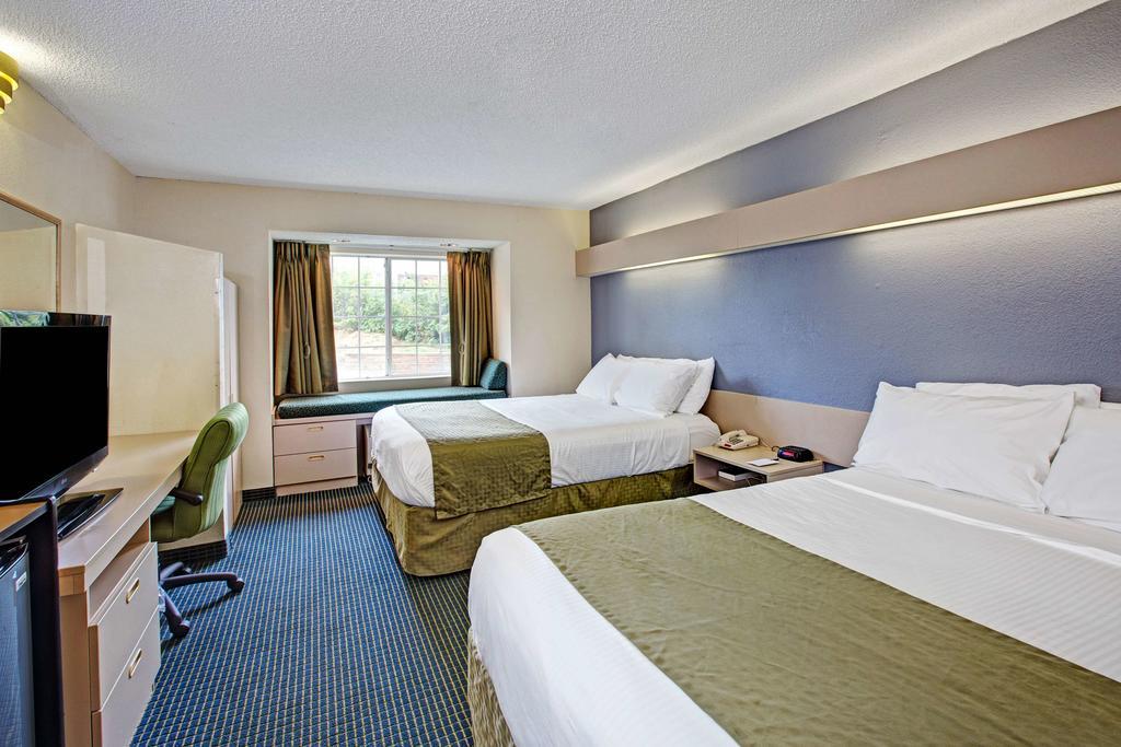 Microtel Inn & Suites By Wyndham Statesville Eksteriør bilde